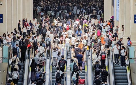 汉口站迎来返程客流高峰，预计同比增长5%