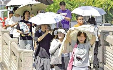 全年高温天数和最晚高温日记录均刷新  今起四天武汉还是有点热