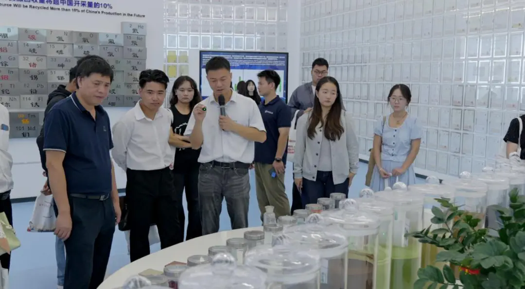 石榴结籽同心聚 逐梦新区青年行——长江新区开展民族青年团结进步创建研学活动