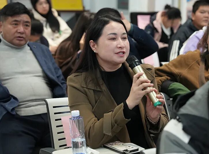 文明新区 | 长江新区举办2025年文明实践工作专题培训会