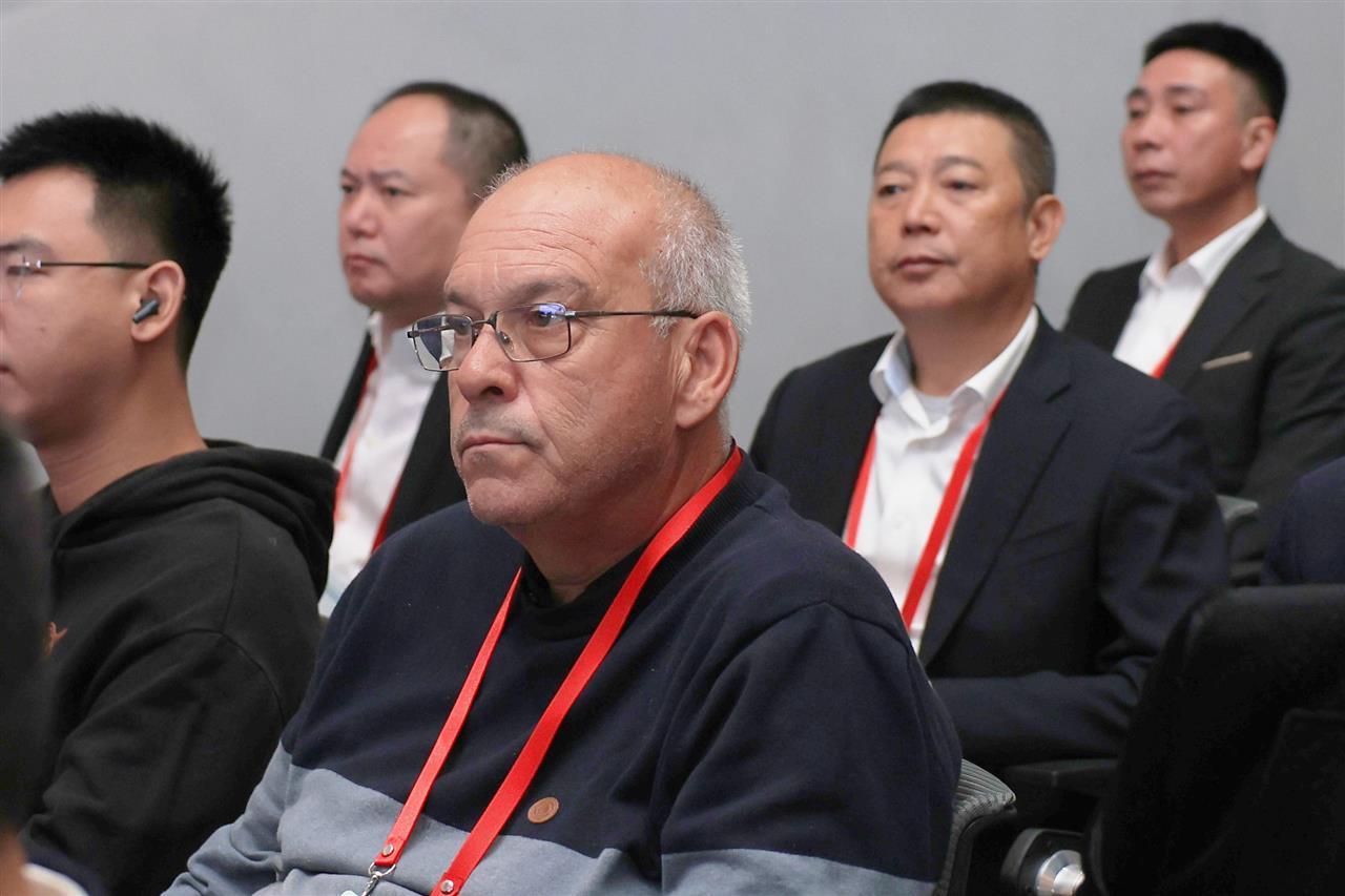 链接全球市场，赋能麻城石业，2025湖北麻城石材全球供需对接会开幕