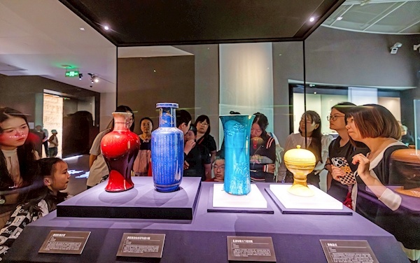 三星堆、盘龙城国宝集结 来武大“对话青铜”