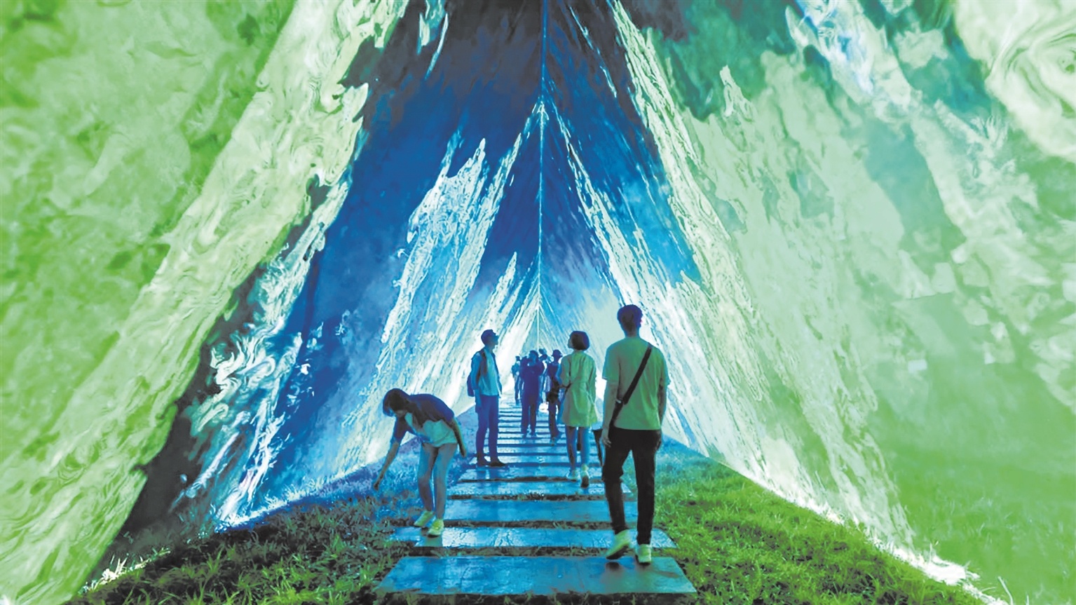 湖北A级景区接待游客2036万余人次 武汉上榜国内十大热门目的地