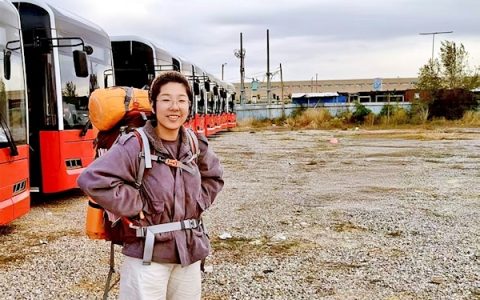 耗时7天跨越4000公里  湖北一家四口驾公交车去新疆霍尔果斯