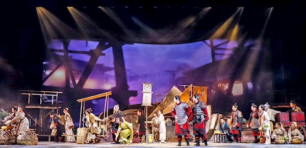 我国首部睡虎地秦简题材历史话剧武汉首演 《云梦轶事》沉浸式再现秦楚史诗