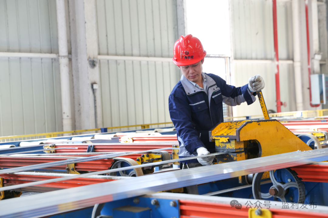 监利：“小料之王”闯出3万吨大市场