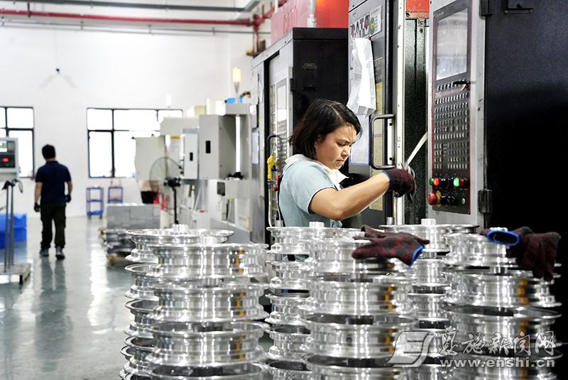 687f61f10cf2bbd8e24634c2