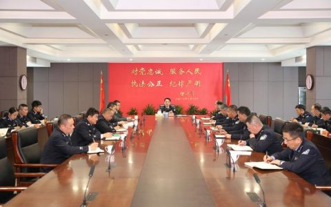 仙桃公安举行先进事迹巡回报告会