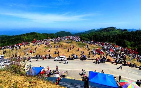 咸丰县“五一”假期接待游客51万人次