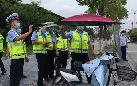 来凤县开展百日交通安全专项整治