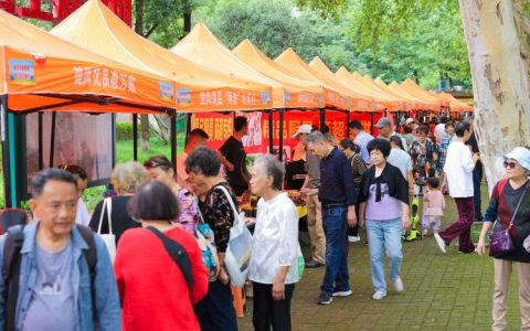 “楚凤优品”进乡村数智赋能新巾帼