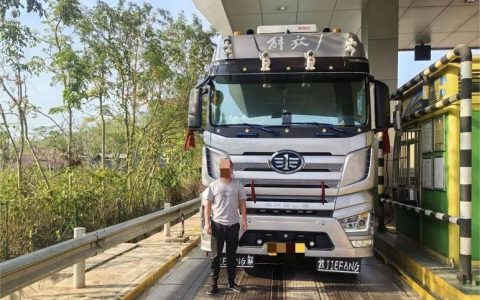 谨防货车变“祸”车 交通部门严查“百吨王”超载货车