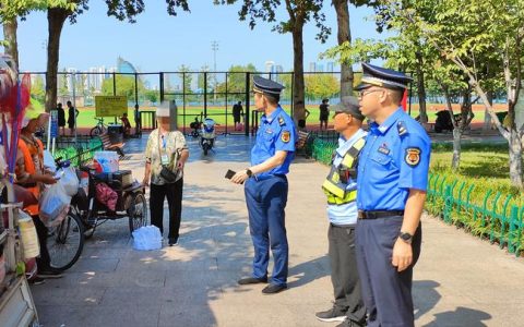 市城管执法局扎实推进“一抓四提”工作