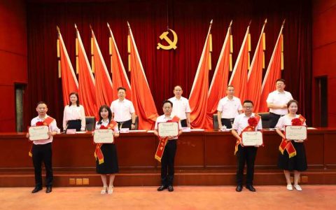 市审计局聚焦“四廉”发力锻造铁军