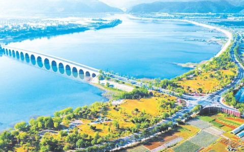 主播与十堰的山水共鸣——仙山碧水映车城，三十位主播共创高质量发展新叙事