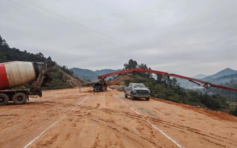 潜江窑王线农村公路改建正酣 12月底将竣工通车