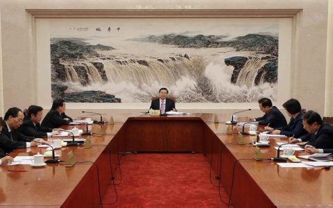 随州市人大常委会召开党组会议