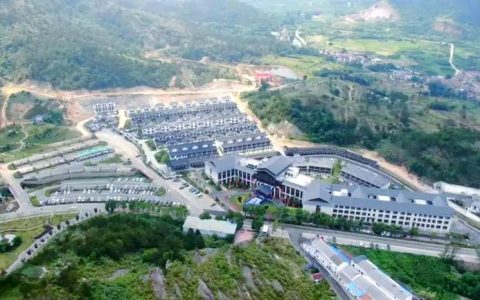 双峰山溪岭麓谷民宿项目开工建设