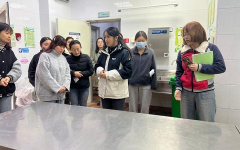 武穴市永宁幼儿园召开“校园餐”专项整治工作推进会