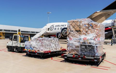 “双节”期间花湖国际机场货邮量创新高