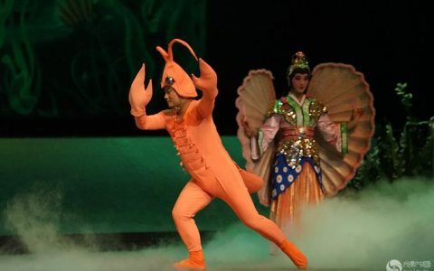 《梁子湖传说》进京演出往事