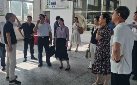 罗兰到随县调研养老服务工作