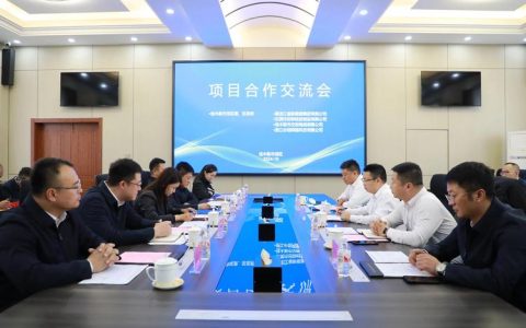 市临空经济区举行项目签约活动 全力冲刺四季度