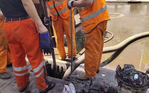 北湖清淤工程按下“快进键” 预计明年3月底完工