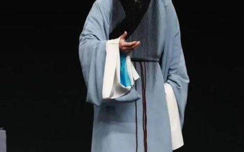 梅花奖得主凌珂走进罗田县九资河小学传授传统艺术