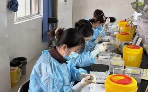 嘉鱼县通过省级评估 成功实现血吸虫病消除目标