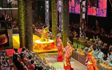 汉厅“上新”文艺演出，会议厅变“文化会客厅”