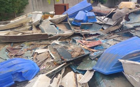 黄州区集中销毁一批禁用渔具