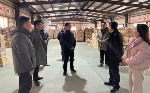 咸宁市快递行业协会开展行业旺季慰问活动