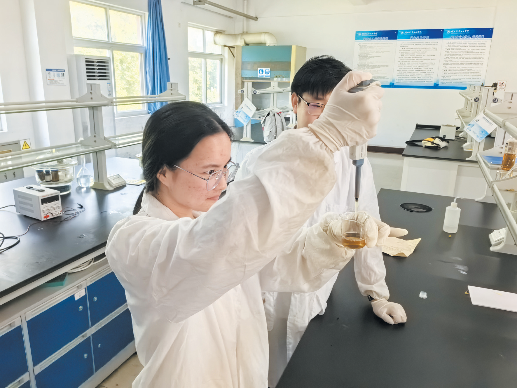 非凡“十四五”·我们这五年 | 一位大学生与一座工业城的创新共鸣—— 从技术“小白”到科创“达人”