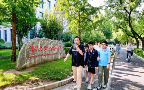 “就在武汉 创赢未来”引才活动走进北大清华