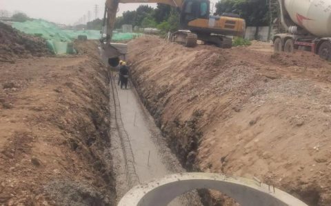 张金镇81公里污水管网建设有序推进