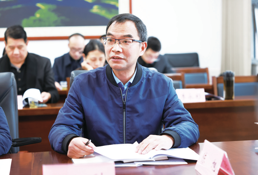 汇智聚力担使命 建言践行促发展 ——十堰市社科理论界深入学习宣传贯彻党的二十届四中全会精神理论座谈会发言摘登