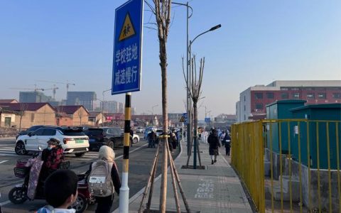 颐阳路今日启动沥青刷黑 部分路段将分段封闭