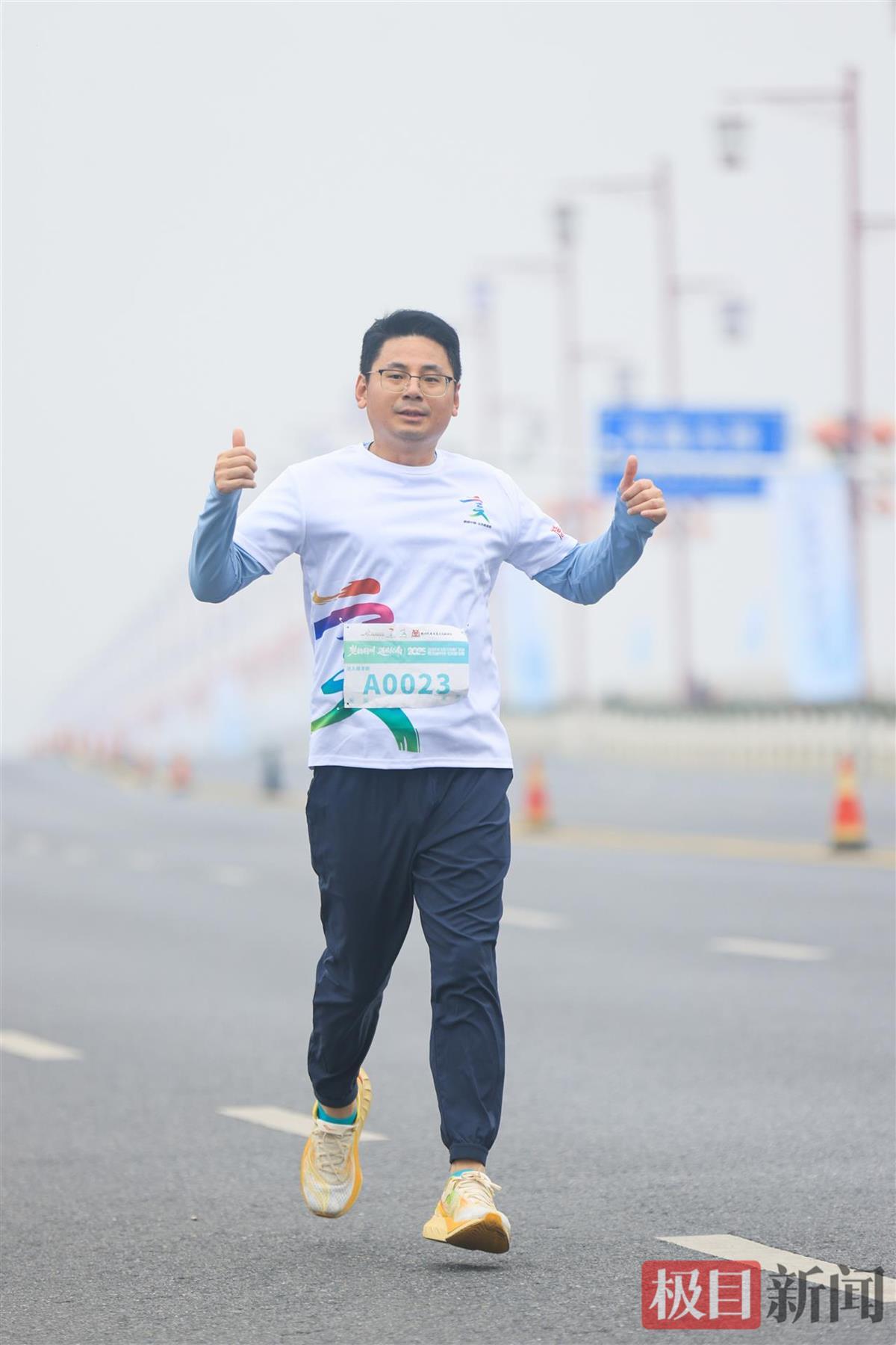 3000多名跑者从楚国跑进现代，湖北荆州全民健身活动让跑友直呼“过瘾！”