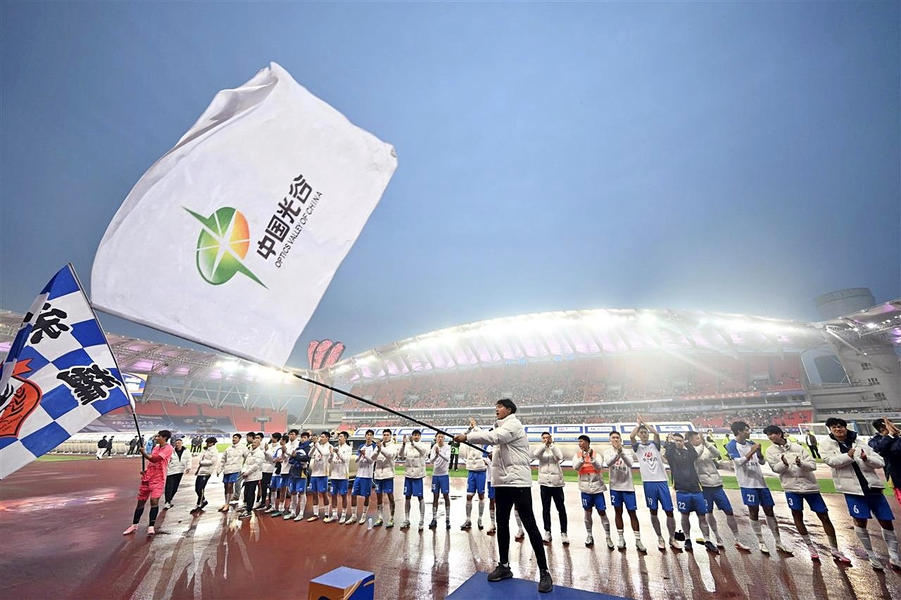 8场全胜！光谷队夺得 “汉超”城区组冠军