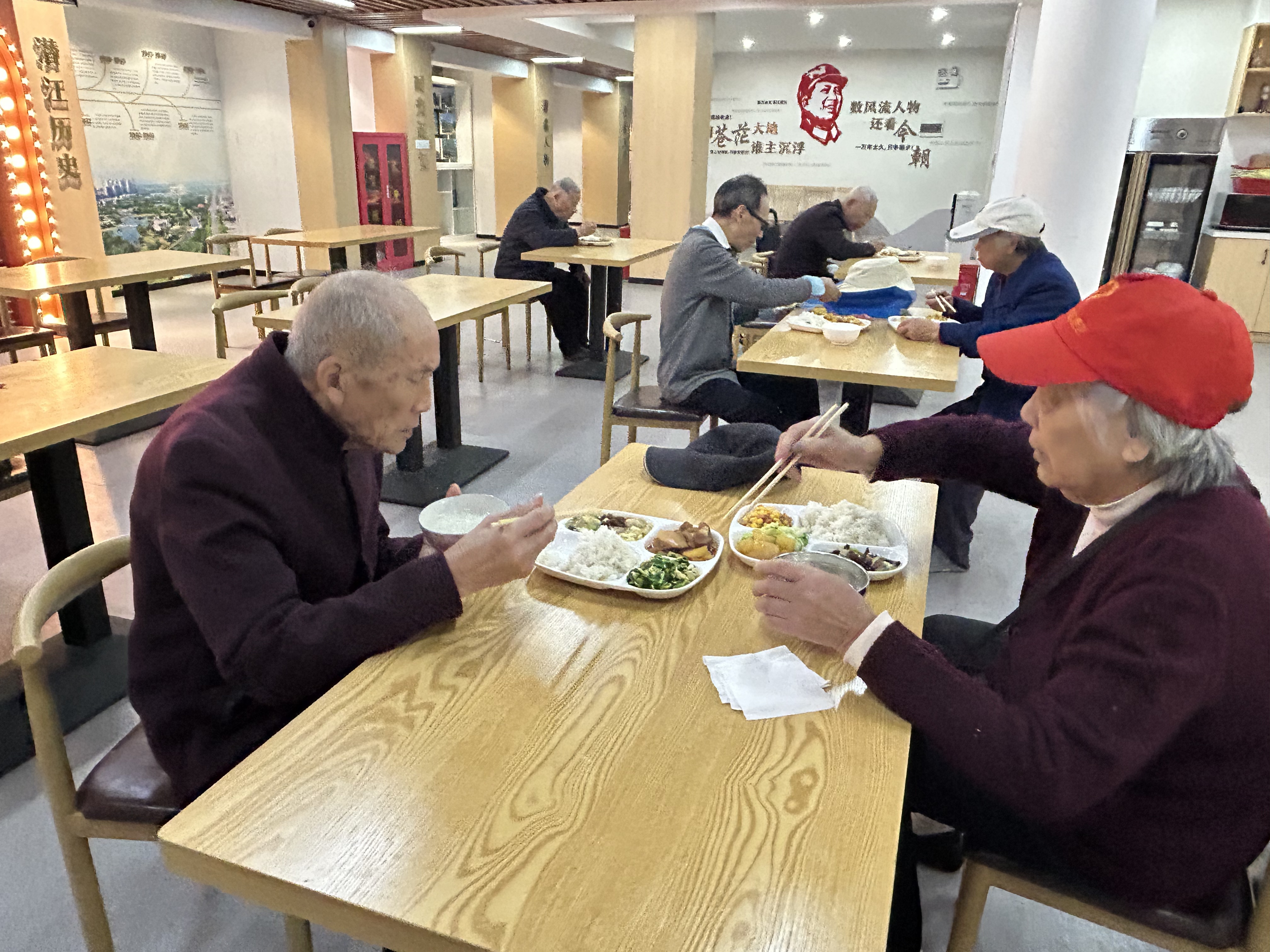 金陵寺社区打造家门口的养老“幸福港湾”