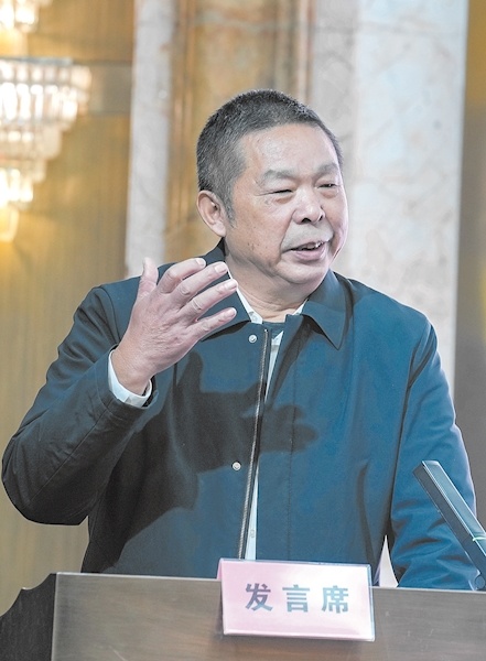 锚定党建“定盘星” 六位村干传真经