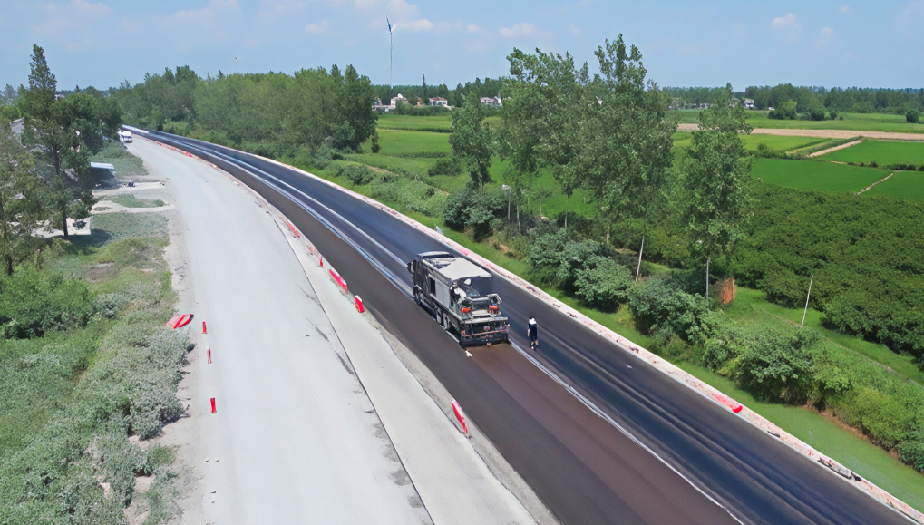 浩口镇：勇立潮头满目新