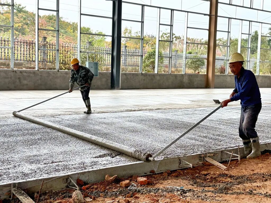 厂房还在建，企业已“抢光”！牧童村的“聚宝盆”从何来？