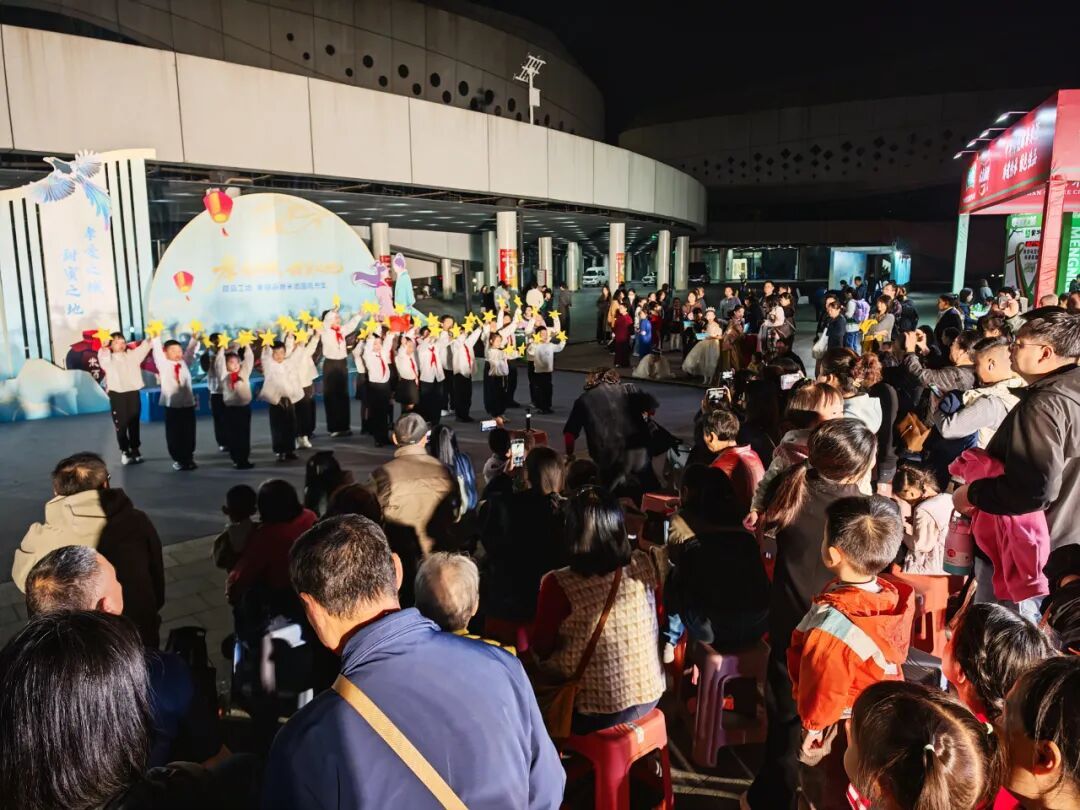 这场市集，为何让外地游客直呼“刷新对孝感的印象”？