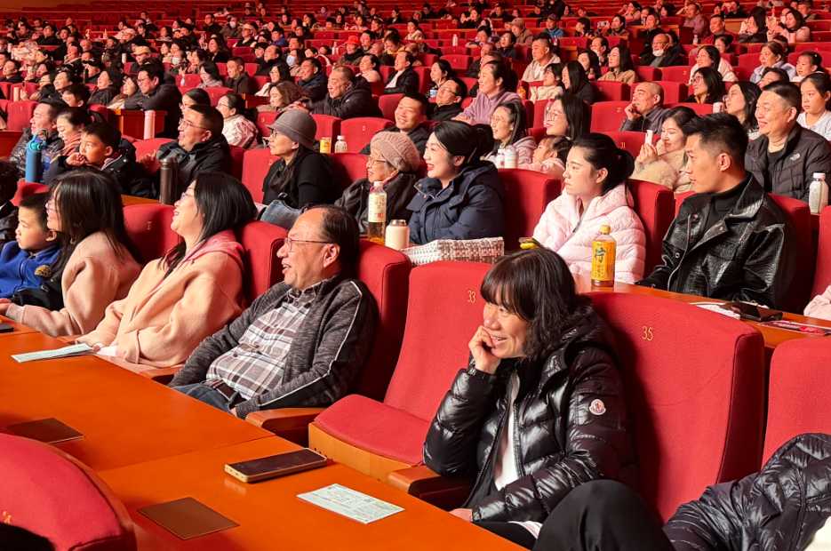 汉厅“上新”文艺演出，会议厅变“文化会客厅”