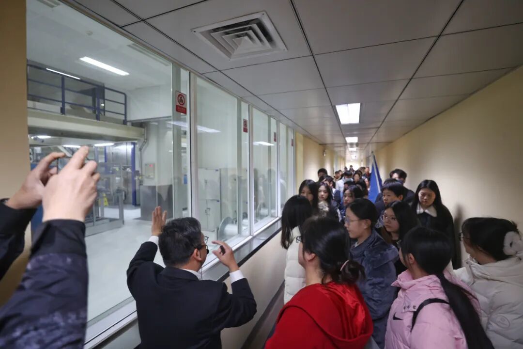 武汉14家单位发出邀请，今天，第一站启动！