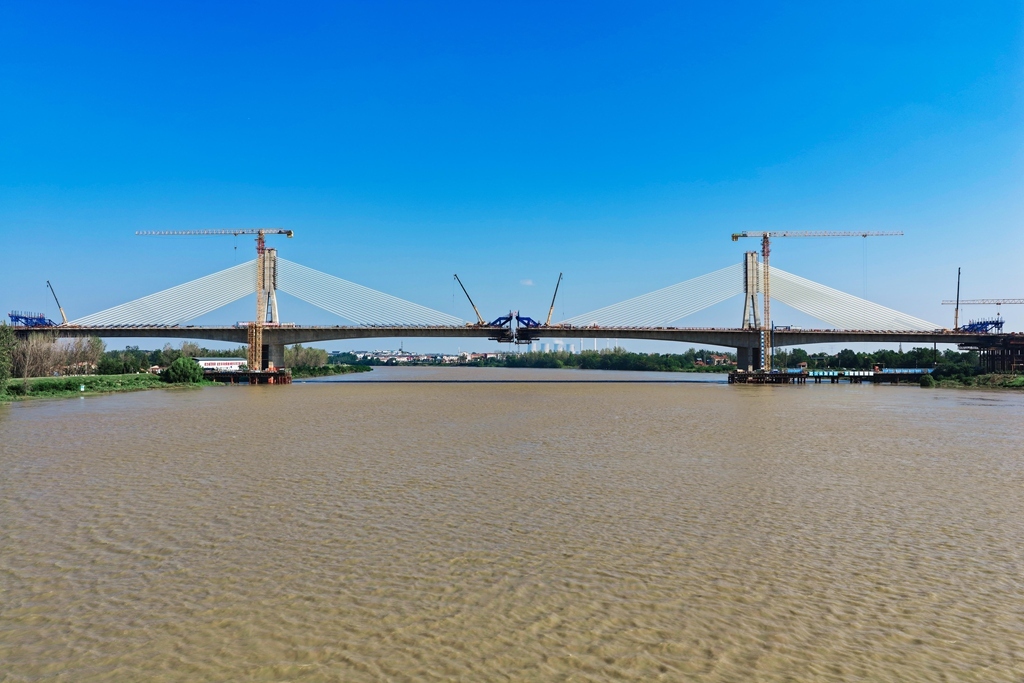 武天高速冲刺年底建成 武汉至天门车程将缩短至1小时