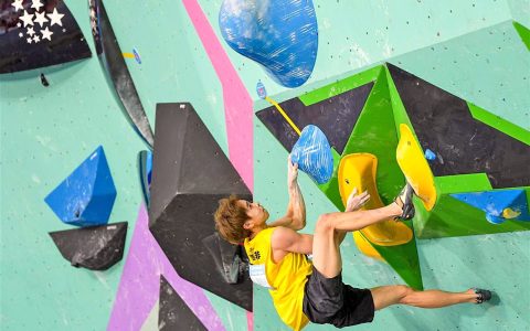 湖北名将双金加冕 潘愚非斩获攀岩项目金牌