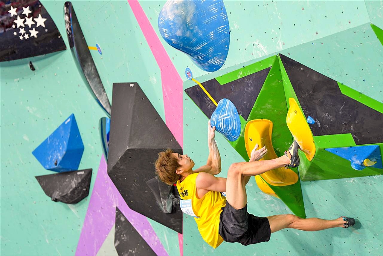 湖北名将双金加冕 潘愚非斩获攀岩项目金牌